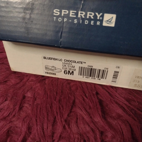 Sperry - Picture 3 of 3